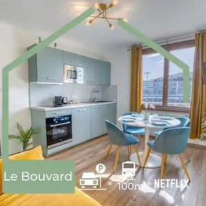 le-bouvard-gare-100m-netflix.hotels-rhonealpes.com/